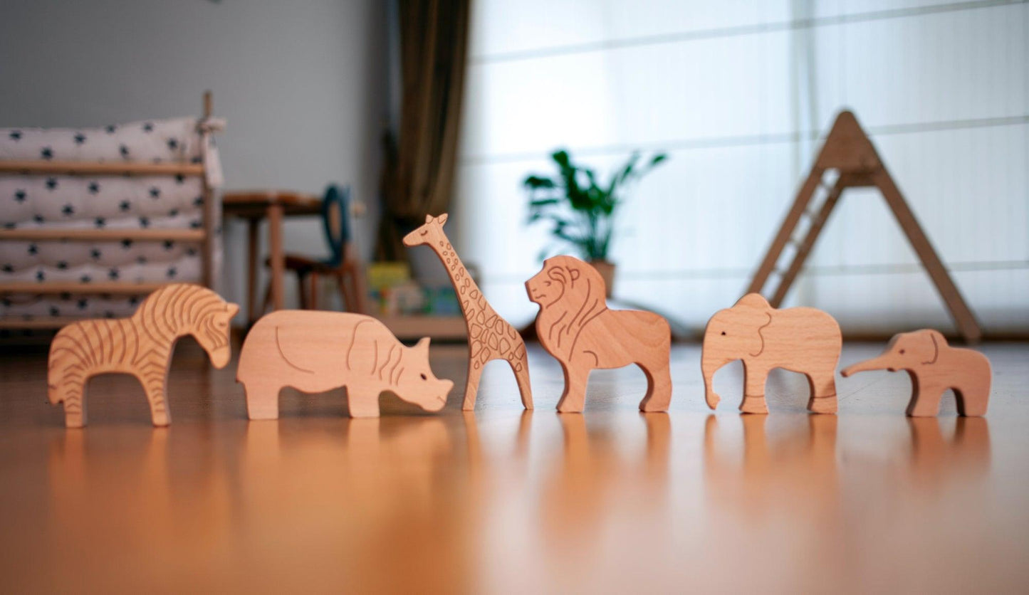 Wooden Safari Animal Set – Eco-Friendly Jungle Play for Curious Kids