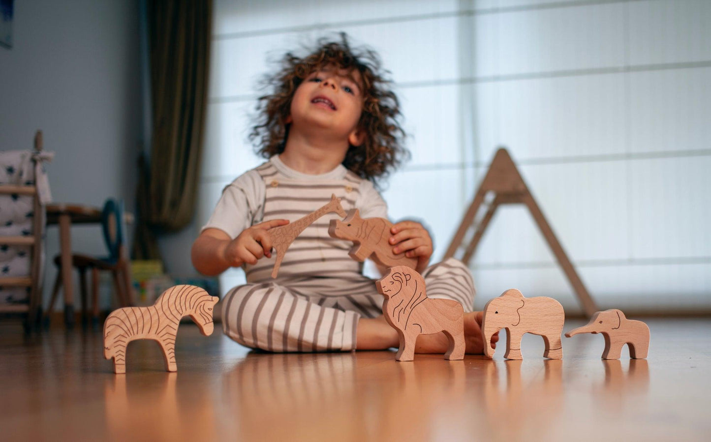 Wooden Safari Animal Set – Eco-Friendly Jungle Play for Curious Kids